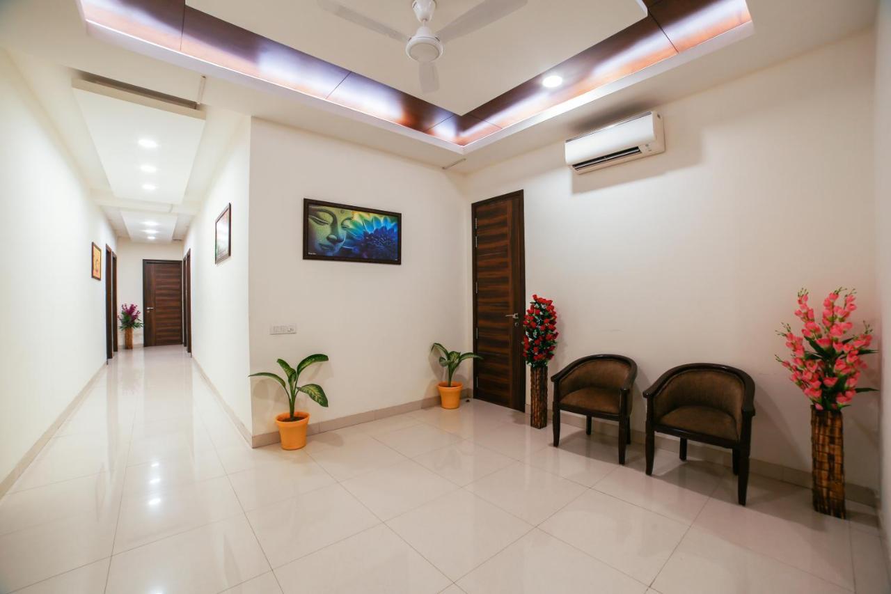 Hotel Grand Regency By Jmd Group Near Delhi Igi Airport Yeni Delhi Dış mekan fotoğraf